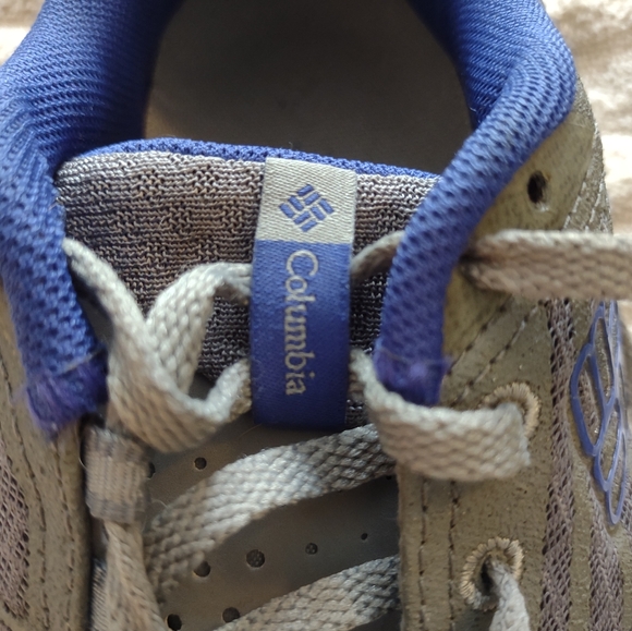 Columbia Women’s Size 7.5 Techlite Fluidframe Omni-Grip Trail Shoes - Picture 8 of 10